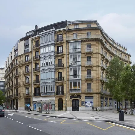 Bilbao Plaza By Feelfree Appartement